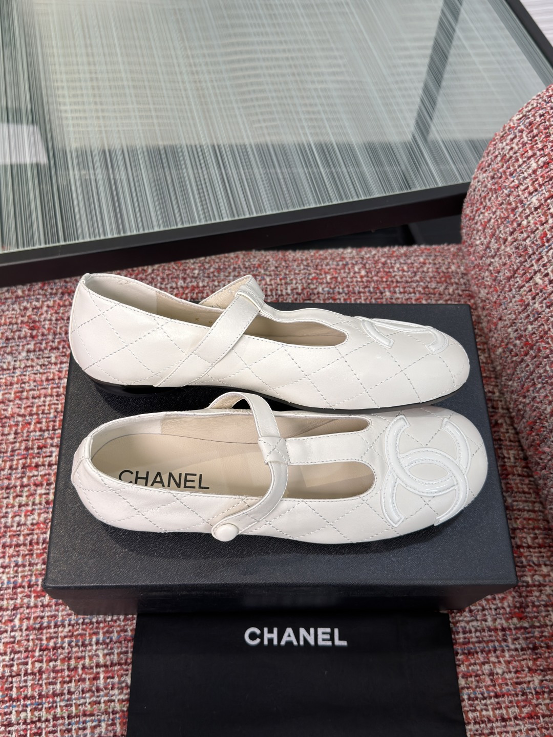 CHANEL women's shoes Top version: — photo 4