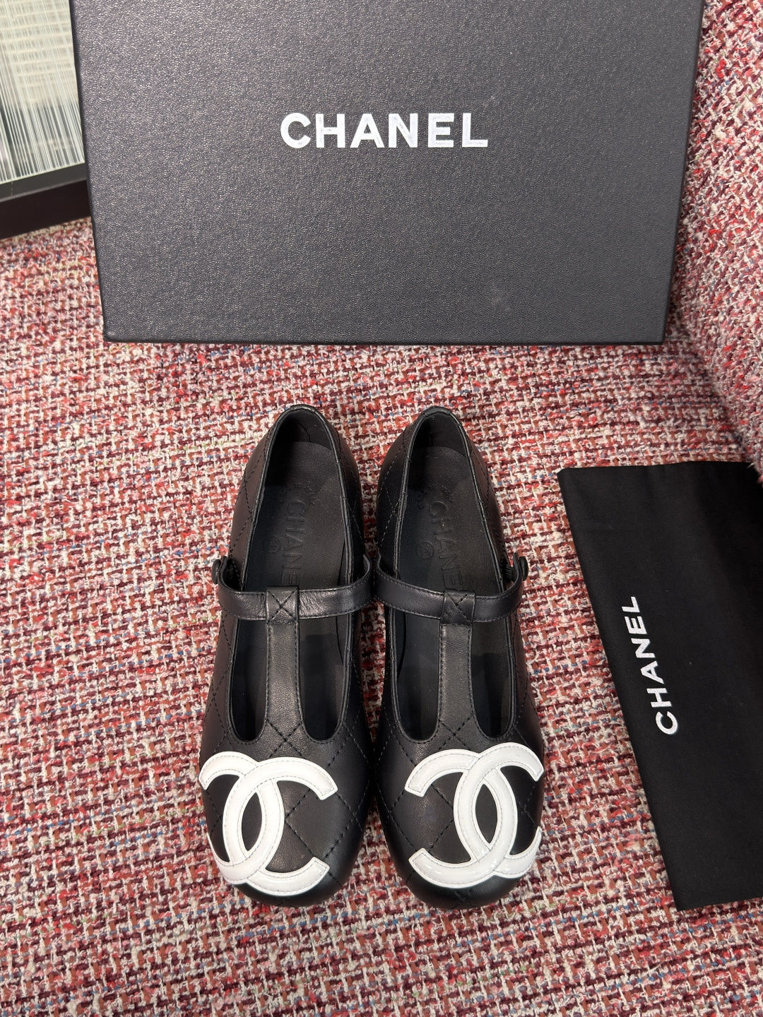 Chaussures femme CHANEL Version haut: — photo 2