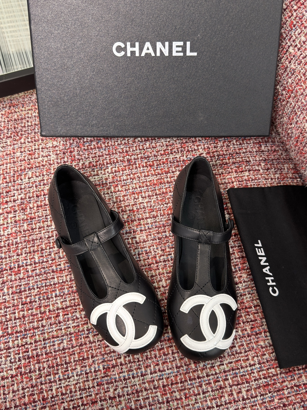 Chaussures femme CHANEL Version haut: — photo 3