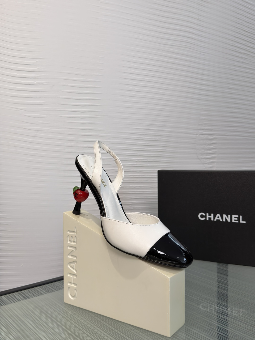 CHANEL Two-Tone Cherry Heel Slingback Pumps
