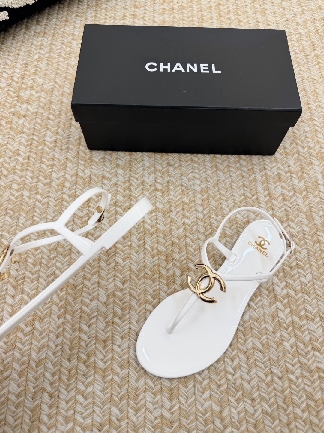 Chanel Slides