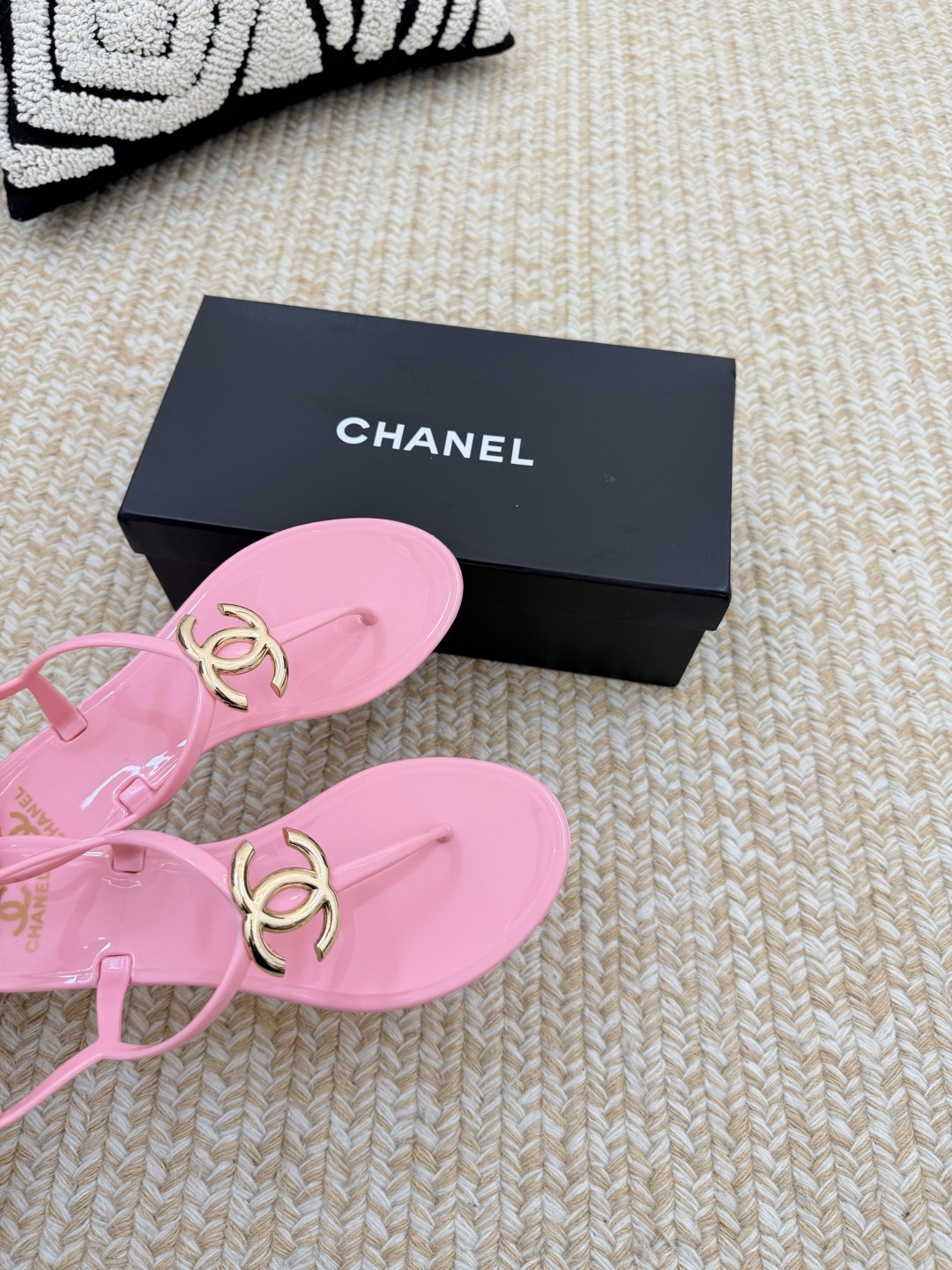 Chanel Slides