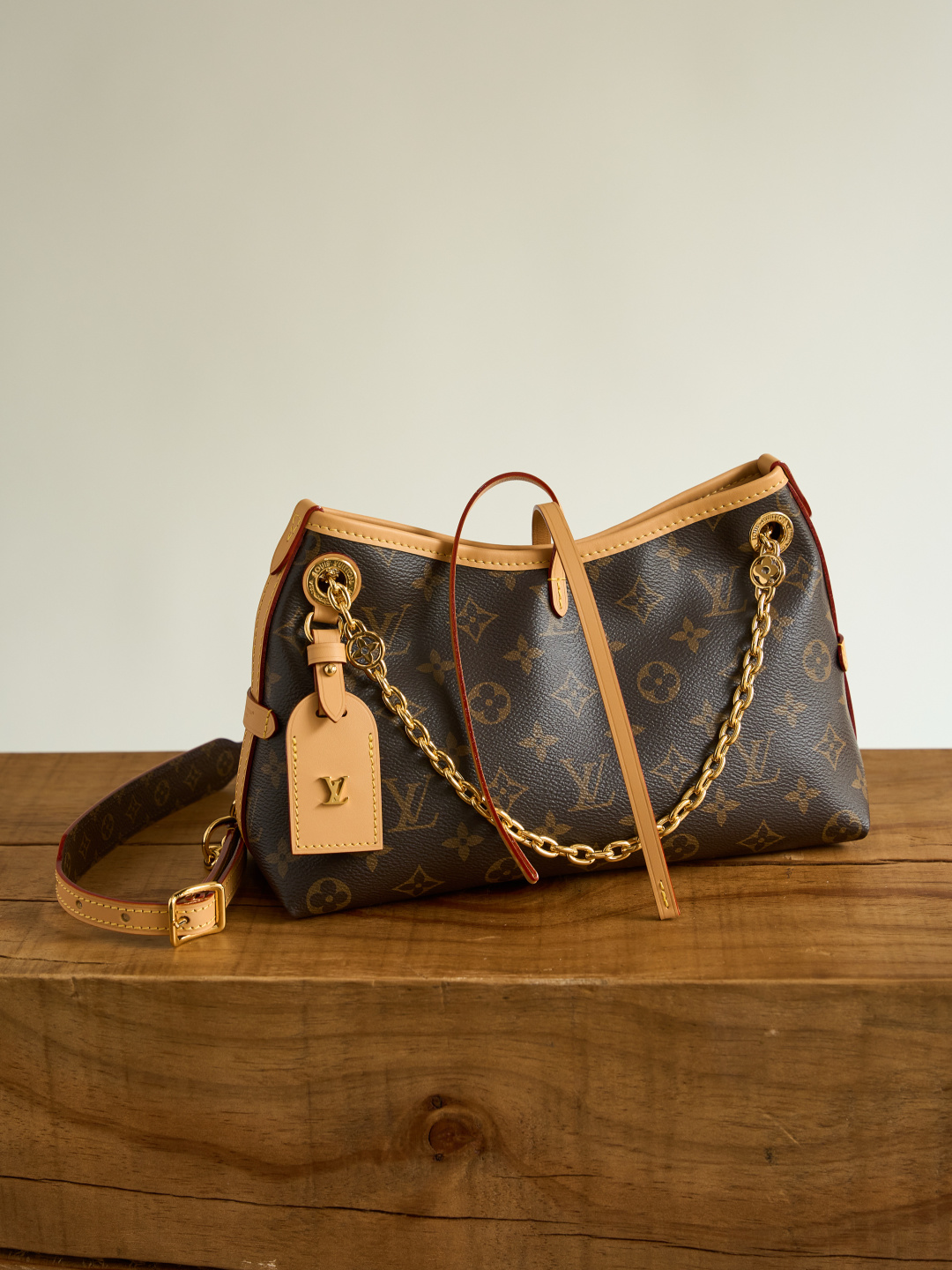 P730P M13014 Bolso CARRYALL BB 26 x 17 x 10 cm (Largo x Alto x Ancho) Lona recubierta con monograma Ribete de cuero de …