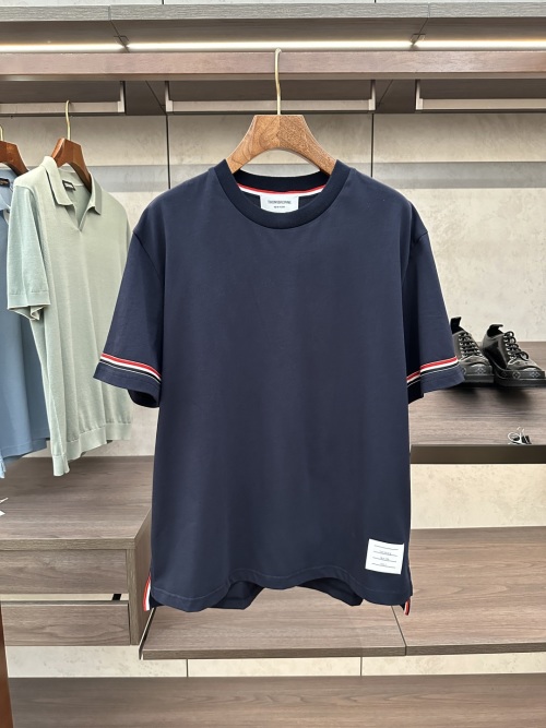 Thom Browne Men's Cotton Short Sleeve T-Shirt with Striped Arm Trim