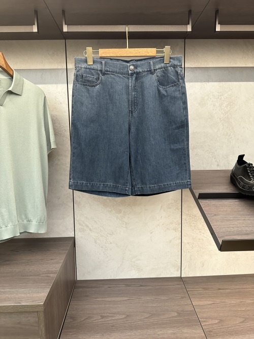 Men's Denim Shorts - Fashionable, Comfortable, and Durable Design 1 Men's Denim Shorts - Fashionable, Comfortable, and Durable Design