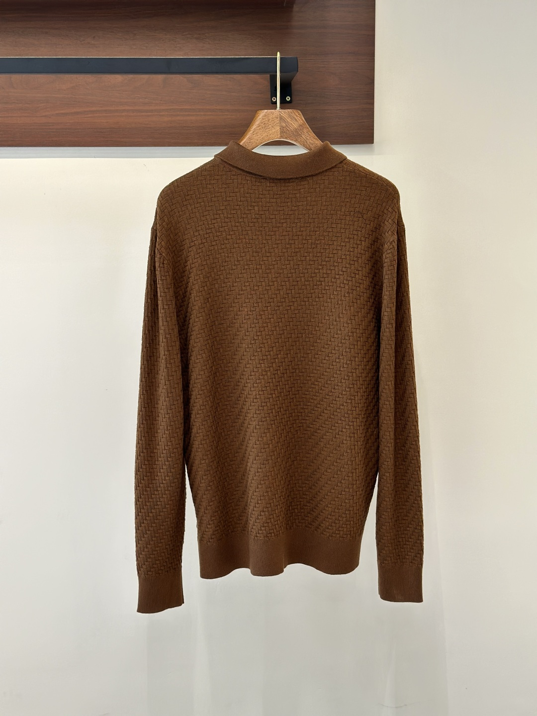 Brioni Men's Brown Silk-Blend Polo Collar Knit Sweater - Long Sleeve 5 cmp i1758628264331 5490 0 3