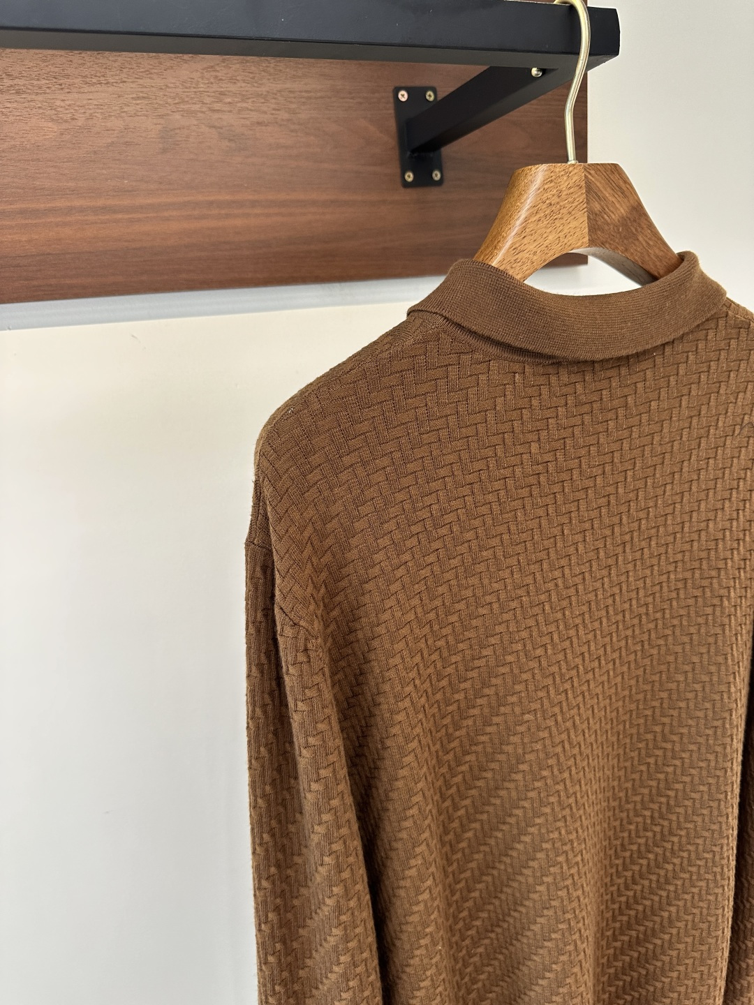 Brioni Men's Brown Silk-Blend Polo Collar Knit Sweater - Long Sleeve 6 cmp i1758628264338 7912 0 4