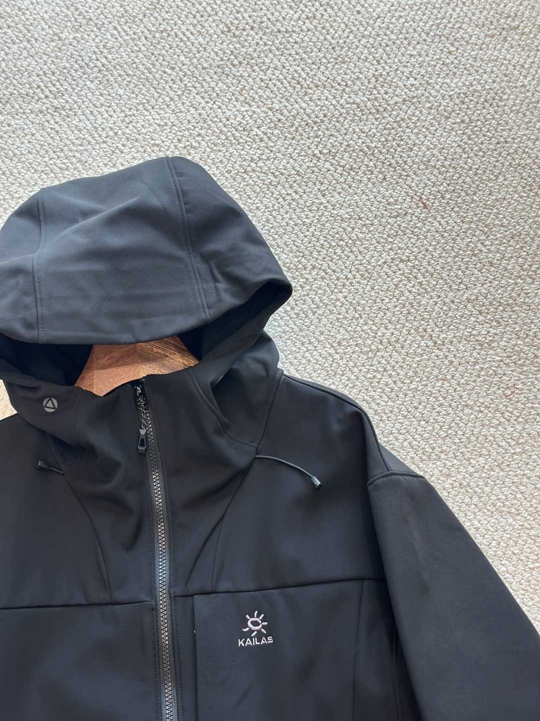 Kailas Men's Softshell Jacket: Windproof, Water-Resistant, Breathable, Thin Fleece 6 cmp i1759889872327 7574 0 4