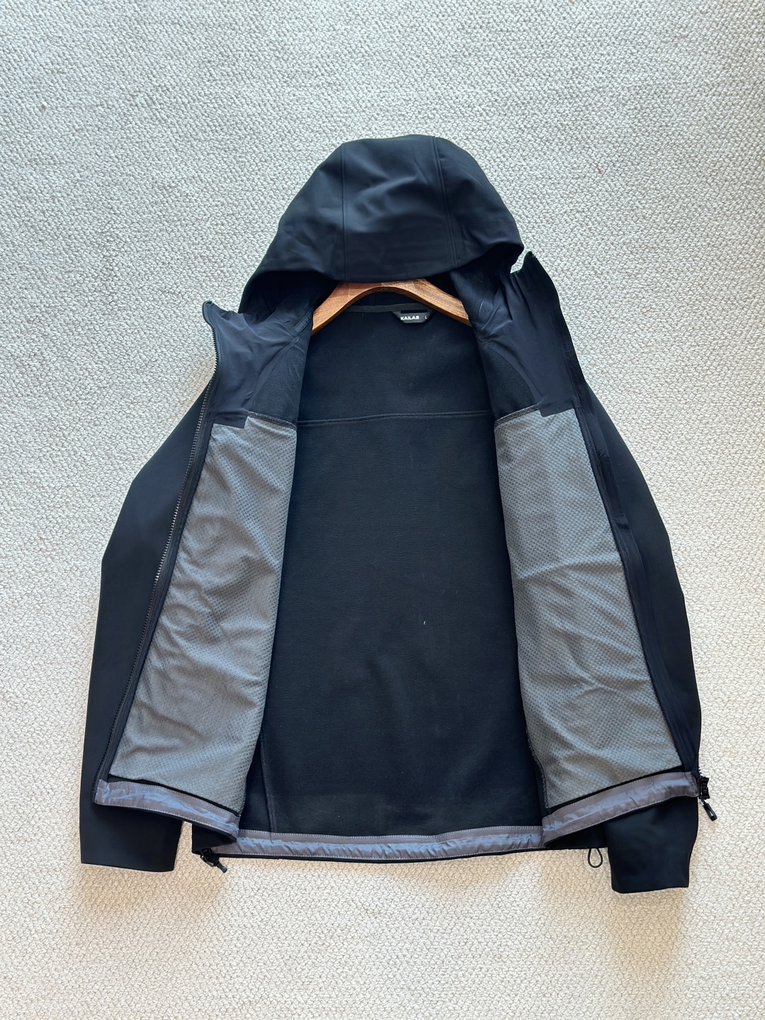Kailas Men's Softshell Jacket: Windproof, Water-Resistant, Breathable, Thin Fleece 7 cmp i1759890005191 9573 0 5