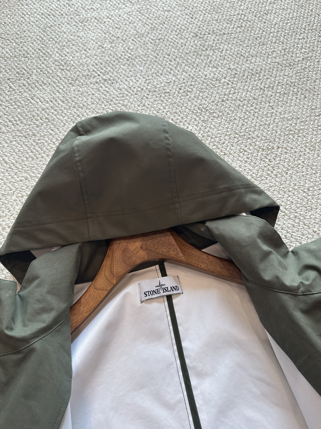 Stone Island Men's Lightweight Hooded Jacket, Military Style 8 cmp i1759890384450 1611 0 16