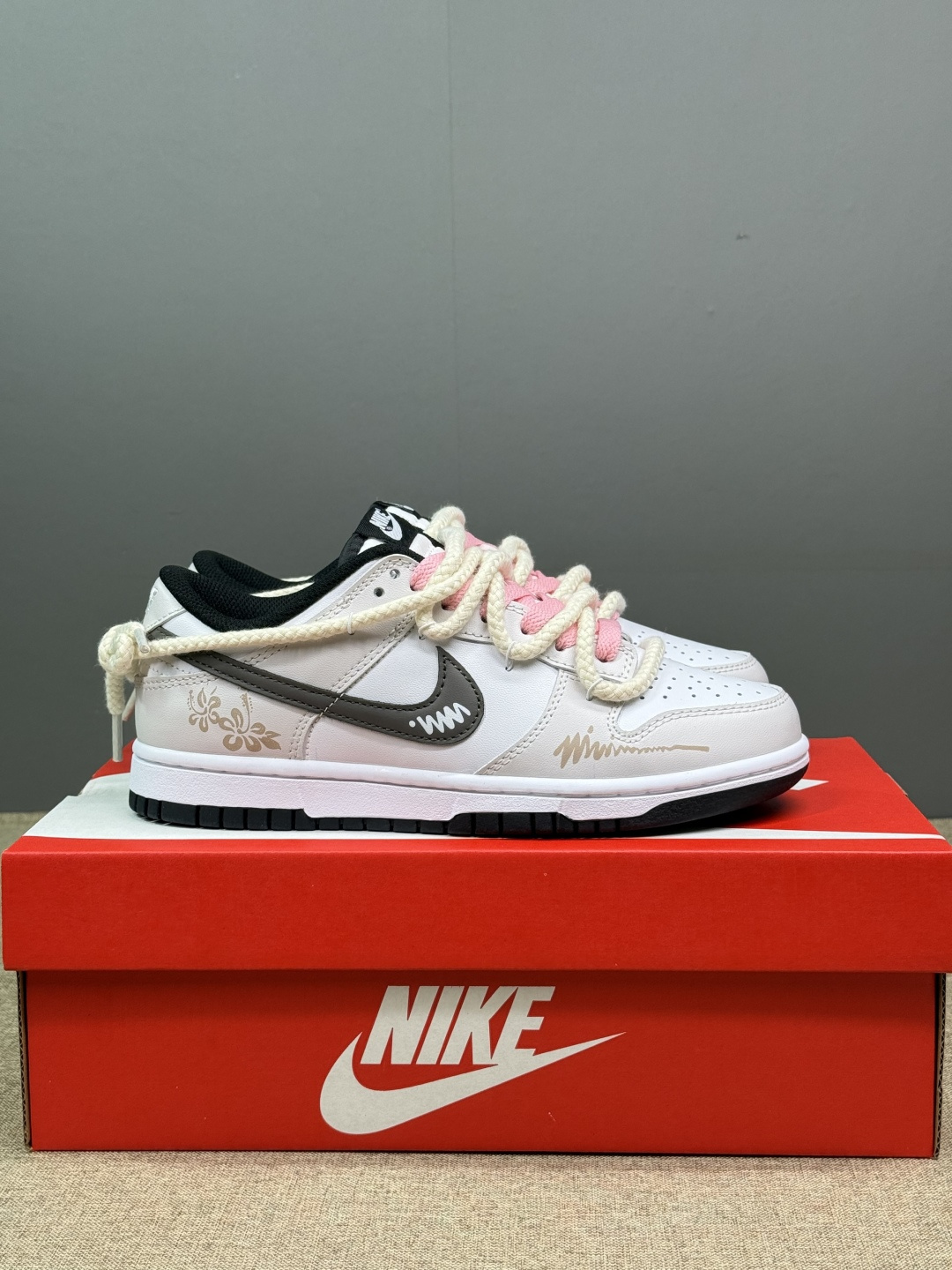 Nk Dunk Low 35.5-40