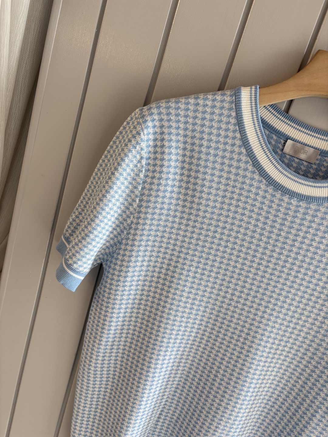 Dior Men's Blue Houndstooth Jacquard Knit Short Sleeve Tee - Classic Fit 5 cmp i1747022518700 159 0 3