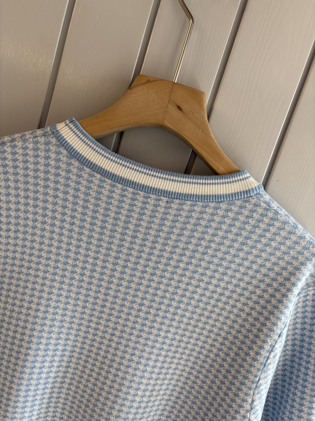 Dior Men's Blue Houndstooth Jacquard Knit Short Sleeve Tee - Classic Fit 10 cmp i1747022524174 6404 0 8