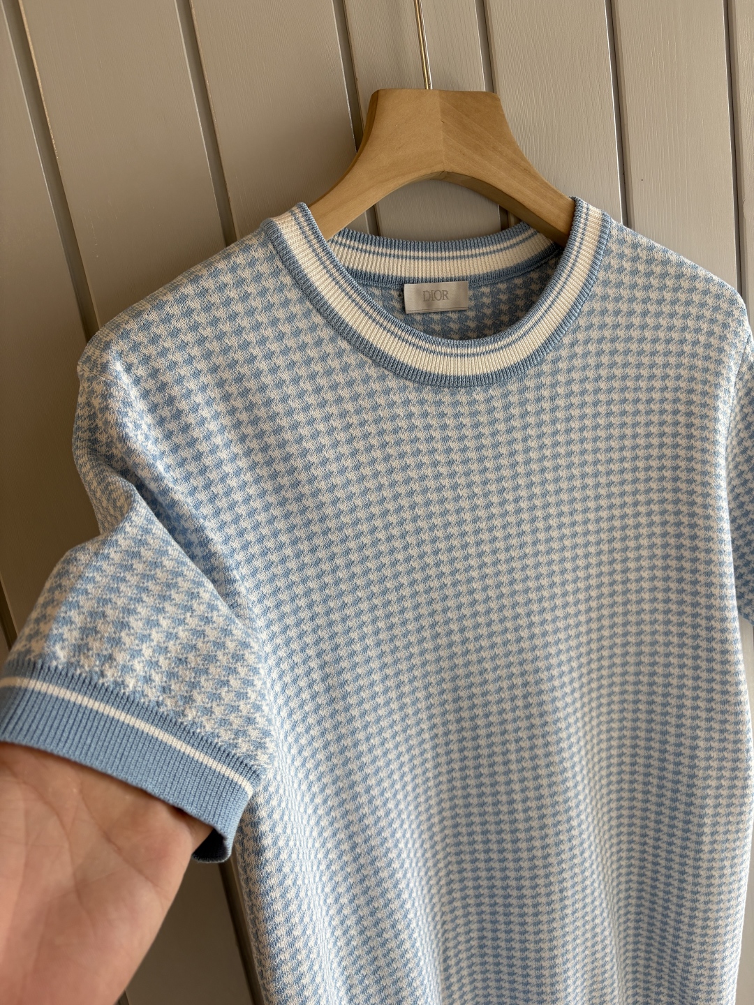 Dior Men's Blue Houndstooth Jacquard Knit Short Sleeve Tee - Classic Fit 7 cmp i1747022524188 9184 0 5