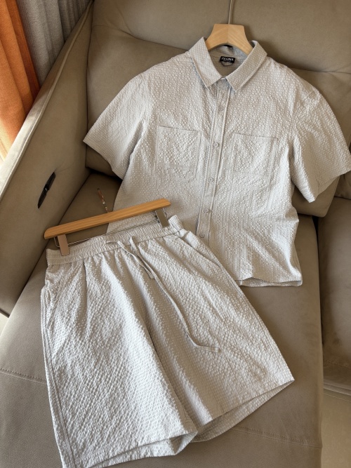 Men's Textured Woven Shirt and Shorts Set - Perfect for Summer Travel 1 Men's Textured Woven Shirt and Shorts Set - Perfect for Summer Travel