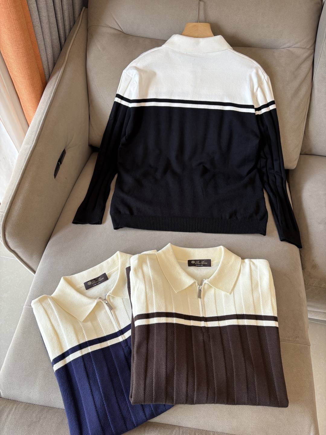 耗时王”菱形提花设计甄选超细优质纱线翻领短袖男士典藏款「耗时王」长袖针织奢雅工艺，触肤即高阶。• 匠心底