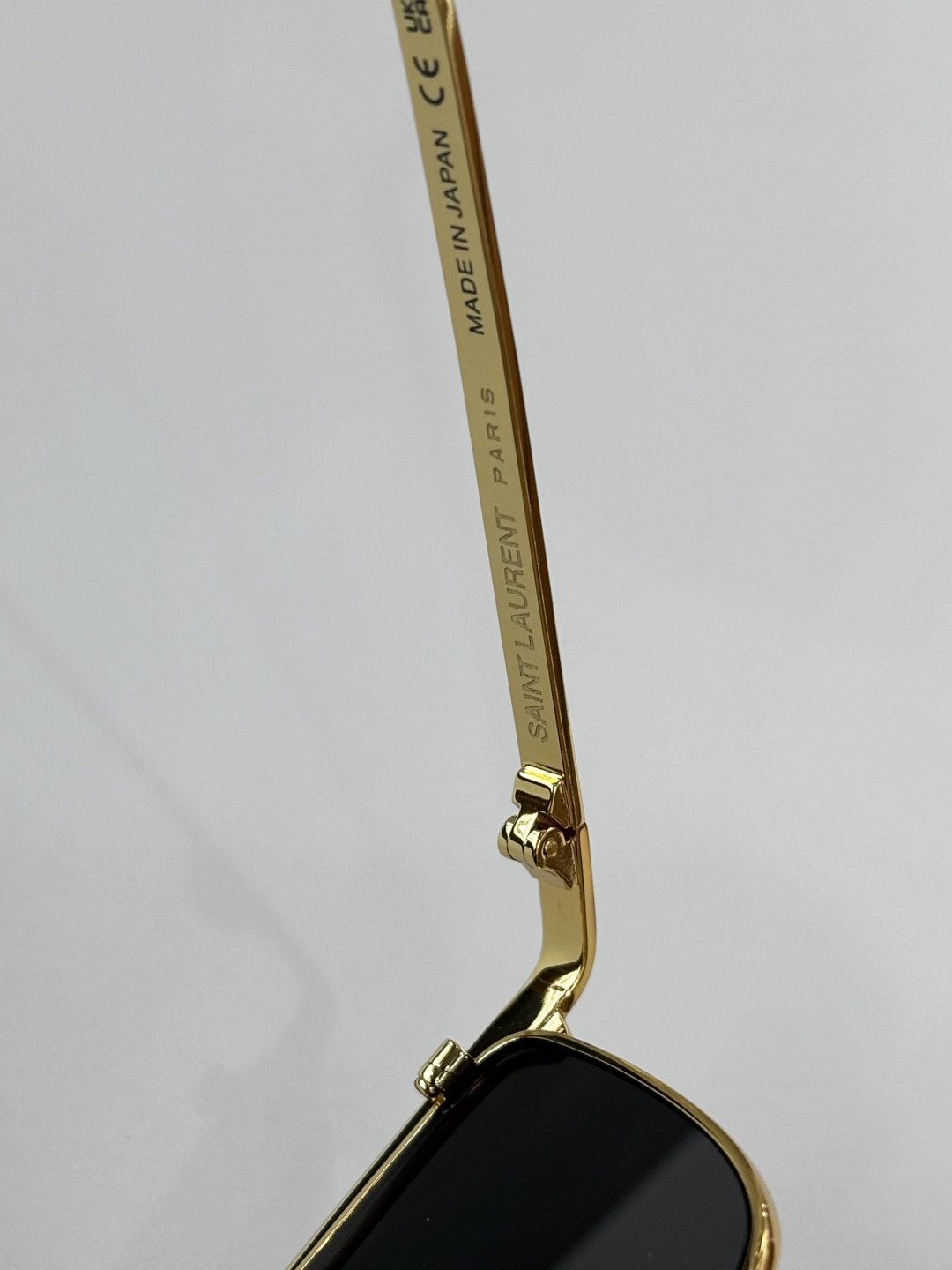 Saint Lauren*Mod：SL 795JOESize：57-15-140