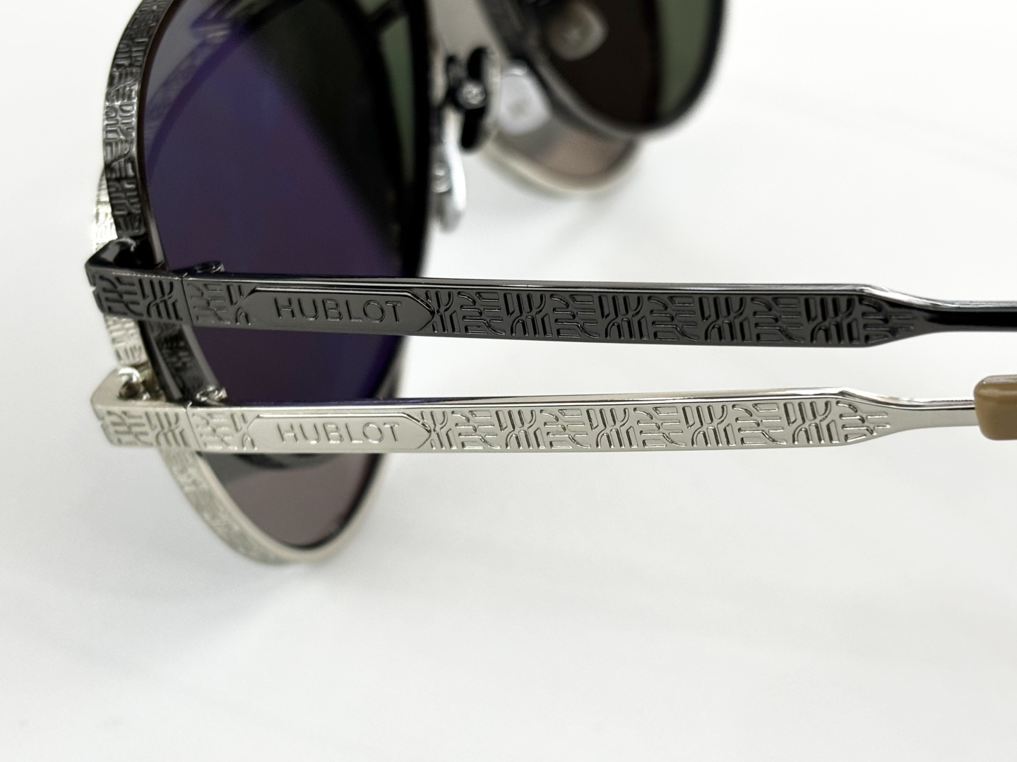 𝙃𝙐𝘽𝙇𝙊𝙏 MOD：MOD:H332Size：59口15 145