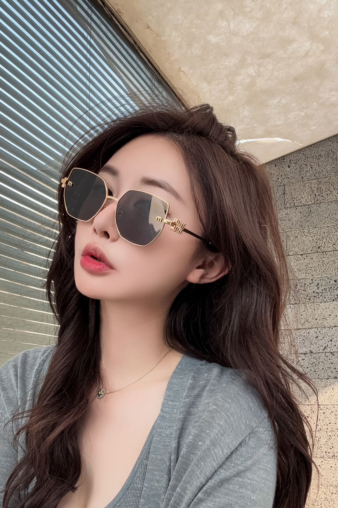 MIU MIU MOD：MU57ZSSize：58口18 145。