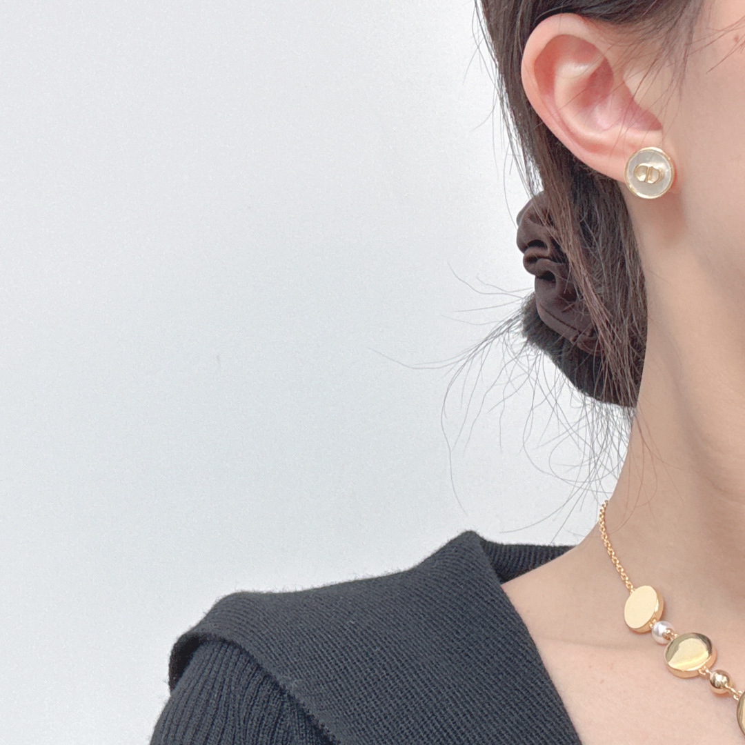 디올 귀걸이 60401 Dior Earrings