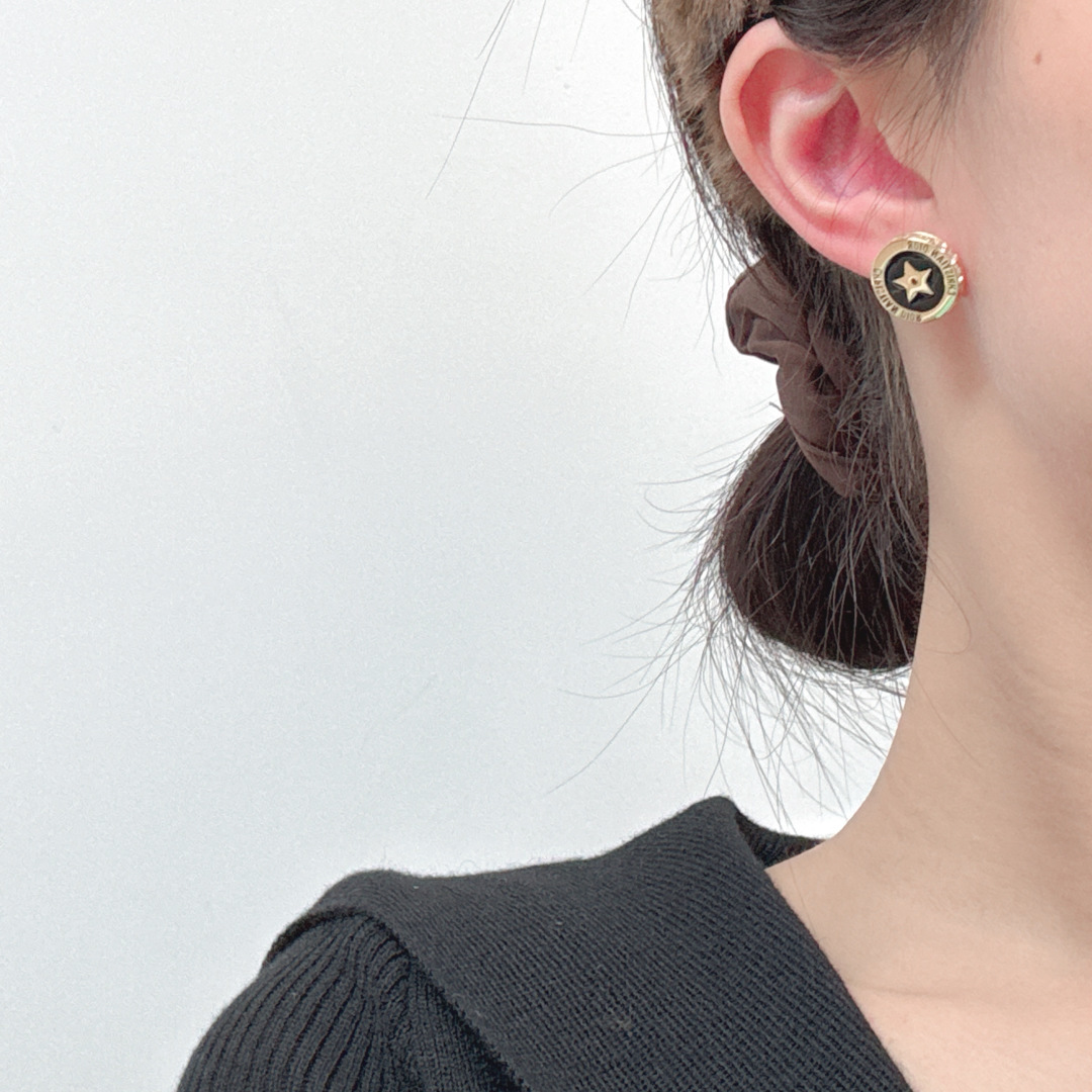 디올 귀걸이 60405 Dior Earrings