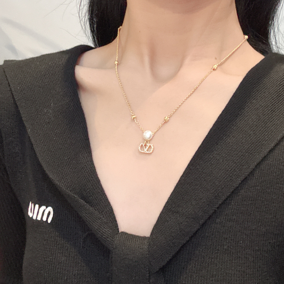 발렌티노 목걸이 63485