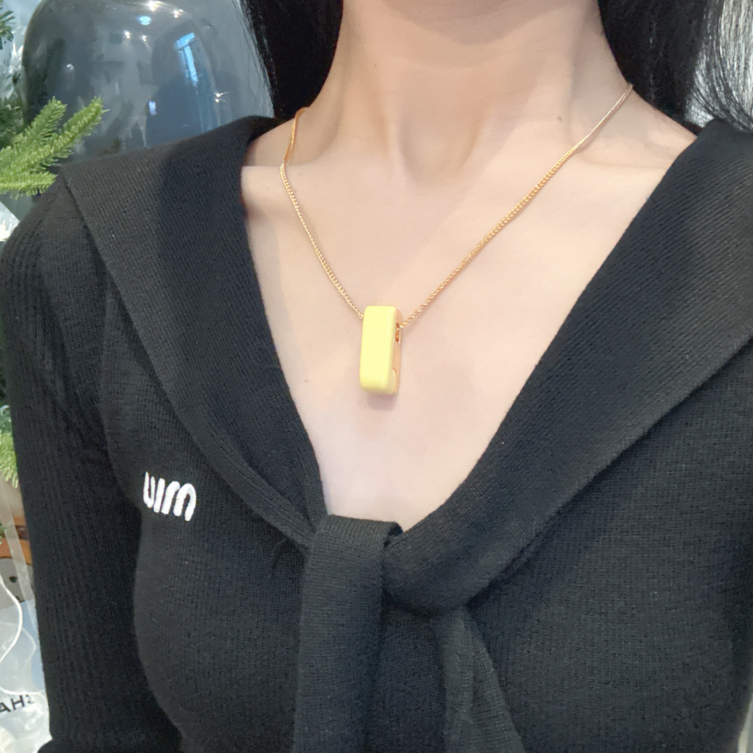 미우미우 목걸이 61033