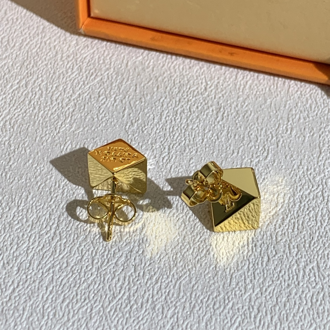 루이비통 목걸이 135222 Louis Vuitton Necklace 썸네일 이미지