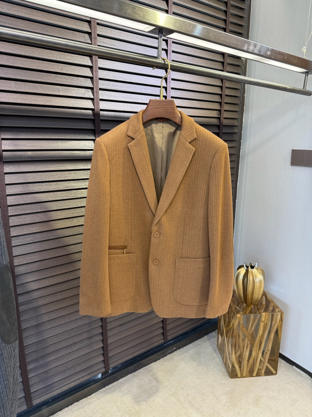 EZ & Genya FW2025 Commercial Leisure Suit: Classic, Stylish, Cozy Fabric, Custom Design. - 图片 1