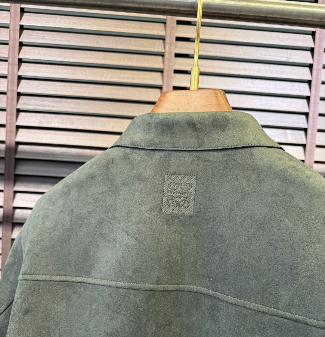Leo & Row FW2025 Jacket: High-End Wheeled Wheeler Fashion Statement - 图片 9