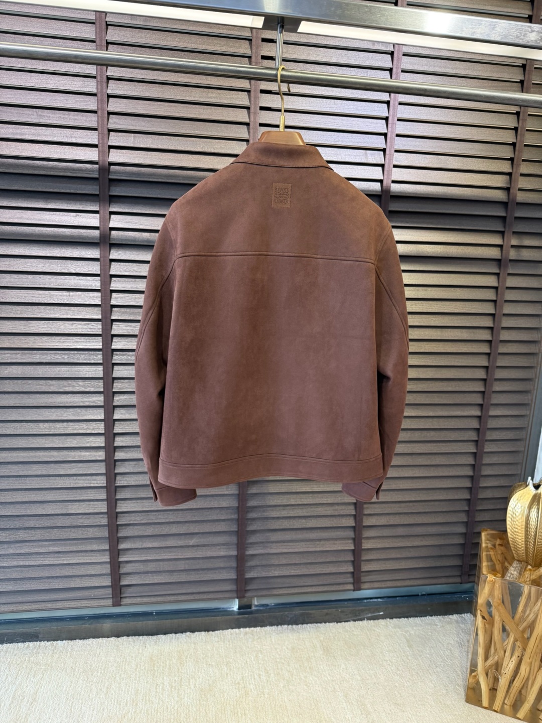 FW2025 High-End Jacket for Stylish Wheelers in Black, Green, and Khaki - 图片 2
