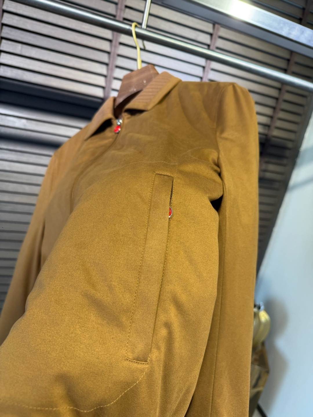 Kito&肯🛡️FW2025新款连帽夹克羽绒服外套，内充90白鸭绒，超级保暖，又轻又蓬松。客供进口防风防