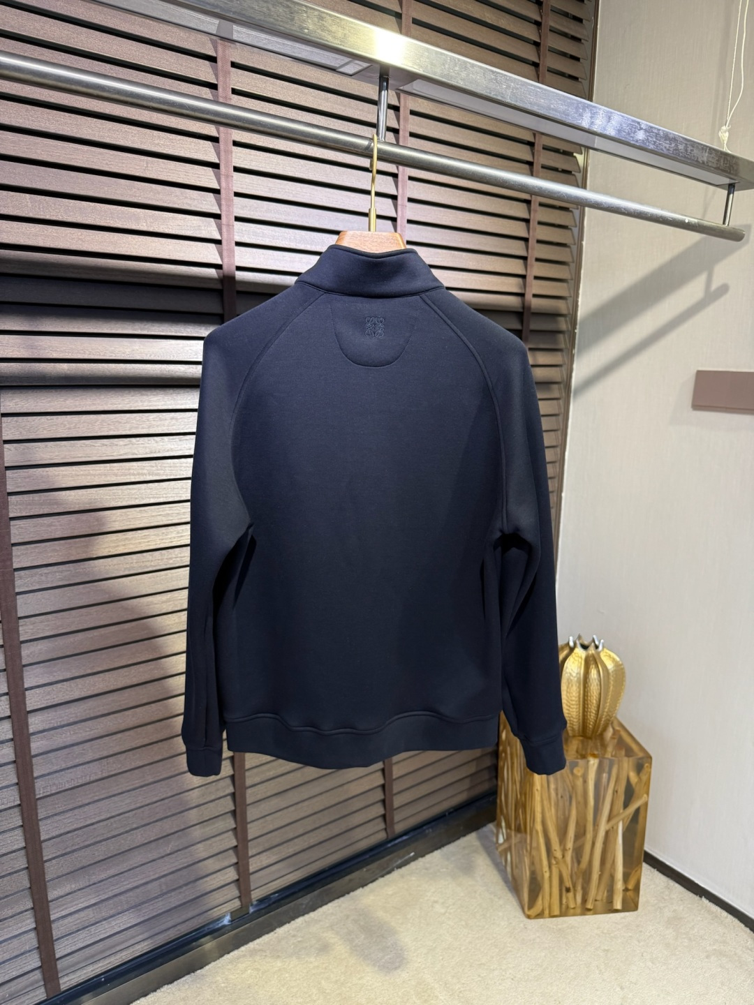 Leo&罗意🧣FW2025新款Polo立领拉链卫衣。采用棉➕羊毛➕莫代尔➕氨纶混纺面料，可机洗，立挺有型