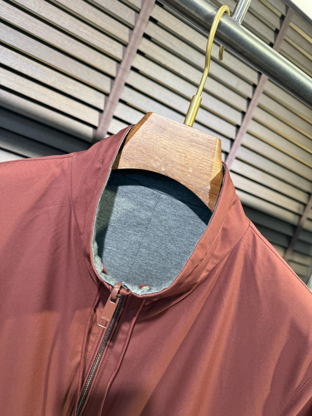 ZEGN&杰尼🦷FW2025新款双面穿夹克外套。采用定制风防风防雨双面面料，抗皱立挺有型，软糯亲肤，上身