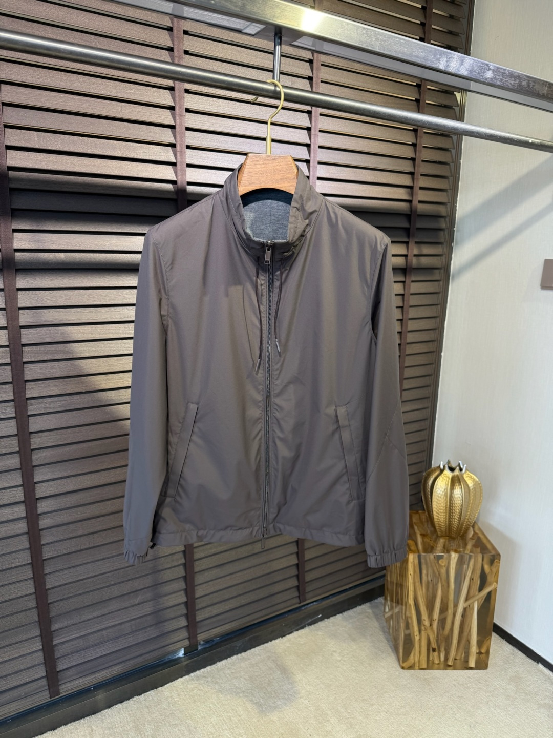 ZEGN&杰尼🦷FW2025新款双面穿夹克外套。采用定制风防风防雨双面面料，抗皱立挺有型，软糯亲肤，上身