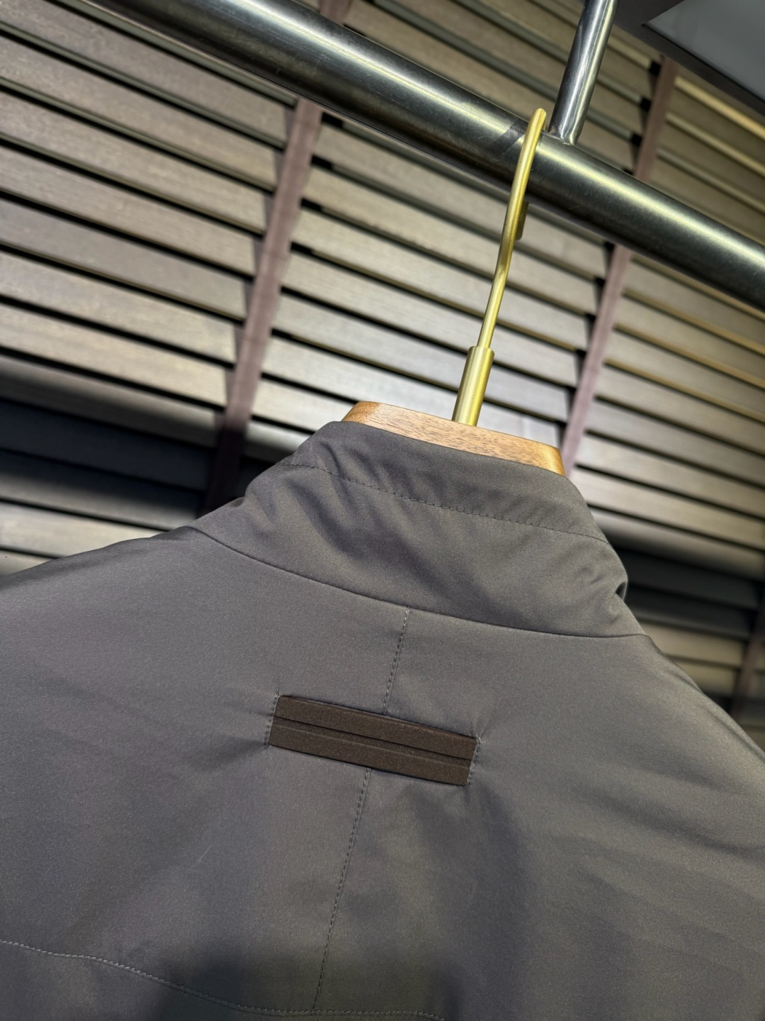 ZEGN&杰尼🦷FW2025新款双面穿夹克外套。采用定制风防风防雨双面面料，抗皱立挺有型，软糯亲肤，上身