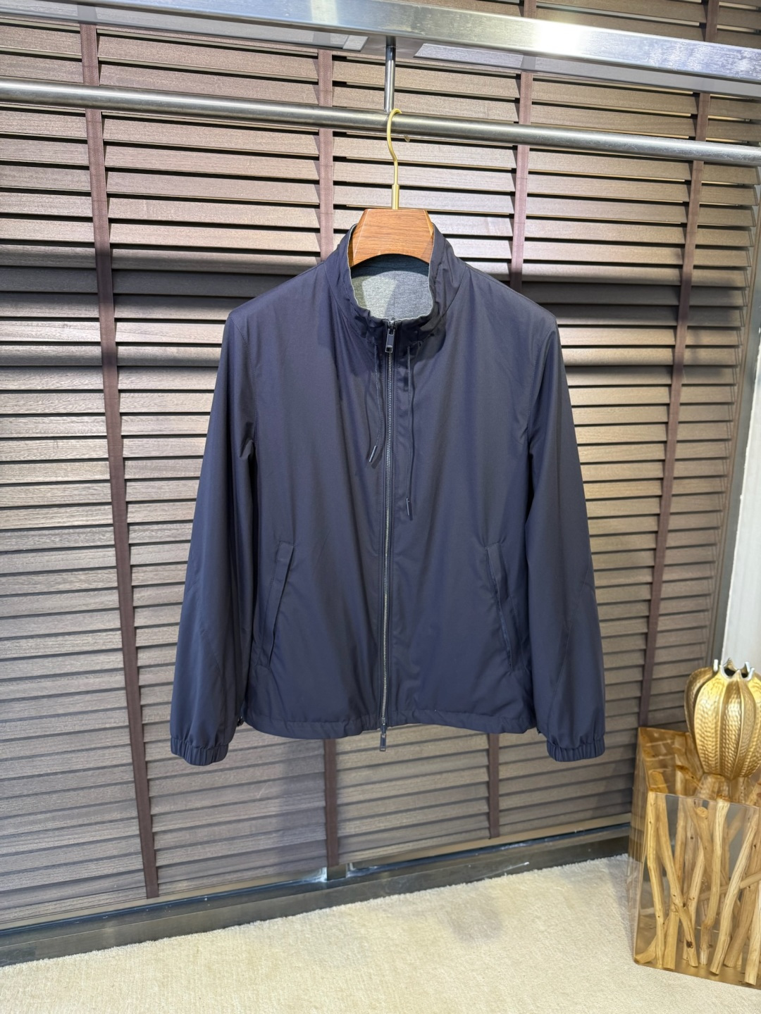 ZEGN&杰尼🦷FW2025新款双面穿夹克外套。采用定制风防风防雨双面面料，抗皱立挺有型，软糯亲肤，上身