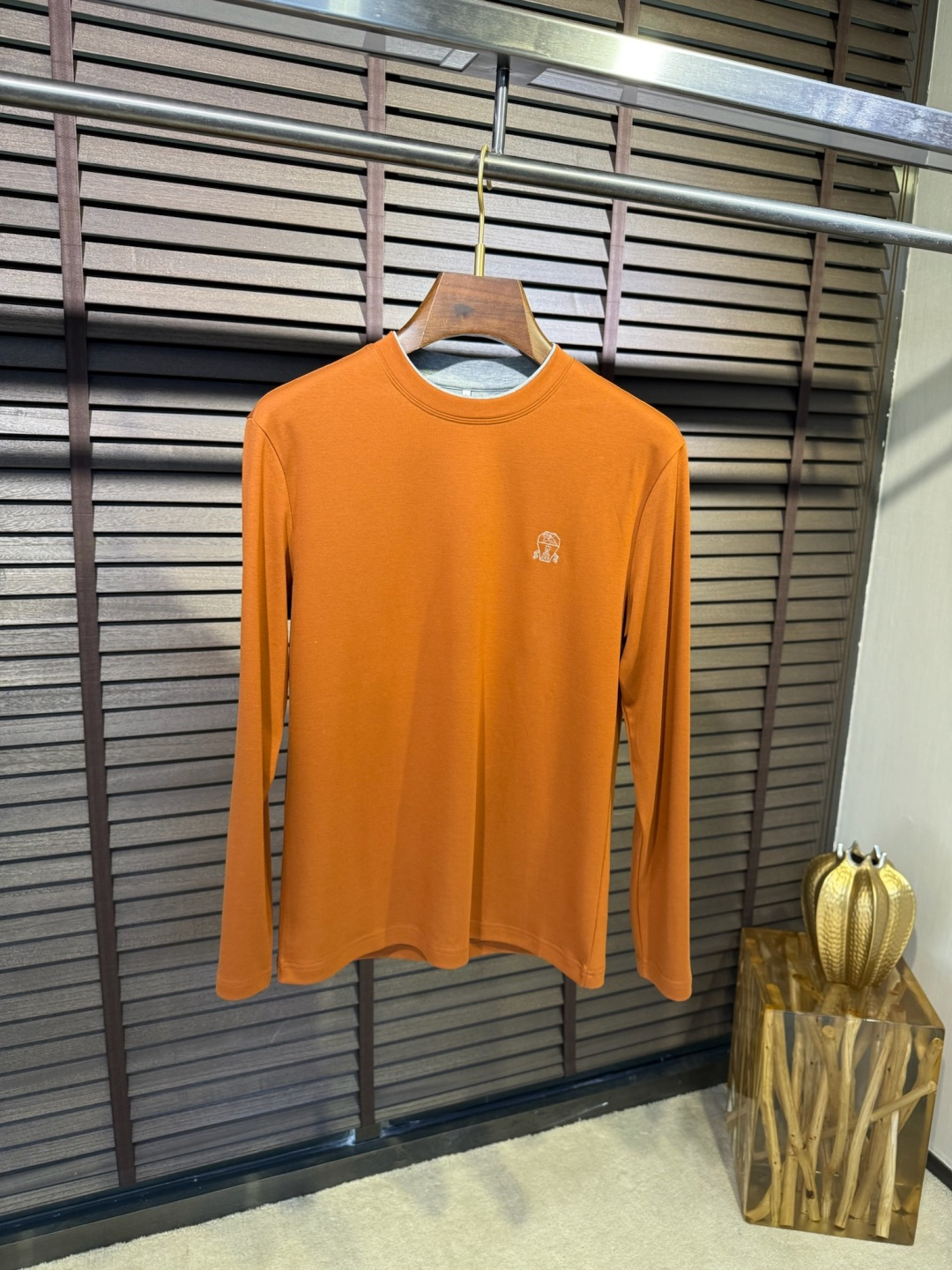 Brunelo Cucinel&BC库奇勒🎁FW2025新款圆领打底衫。采用46%棉➕46%莫代尔➕8%