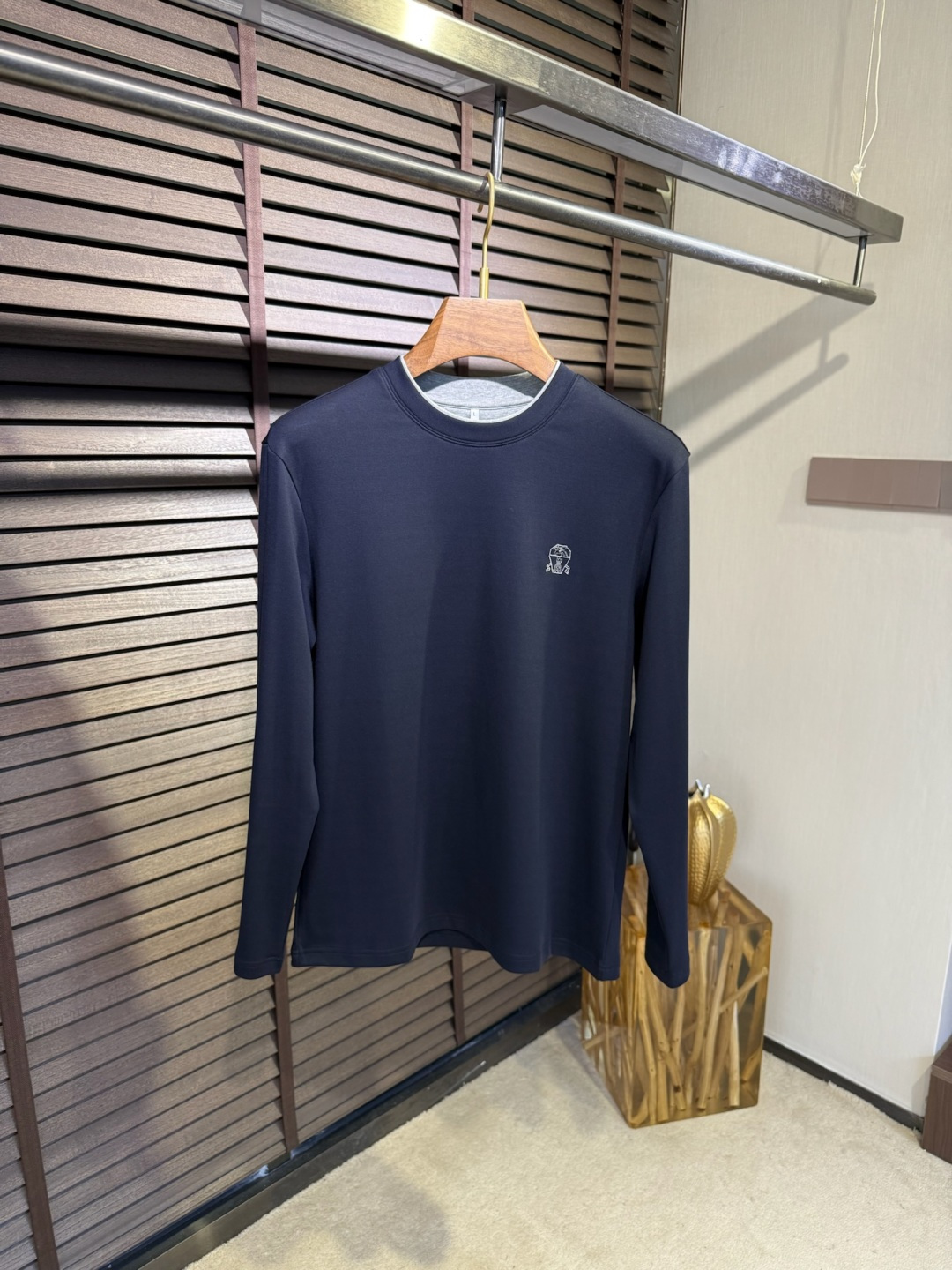 Brunelo Cucinel&BC库奇勒🎁FW2025新款圆领打底衫。采用46%棉➕46%莫代尔➕8%