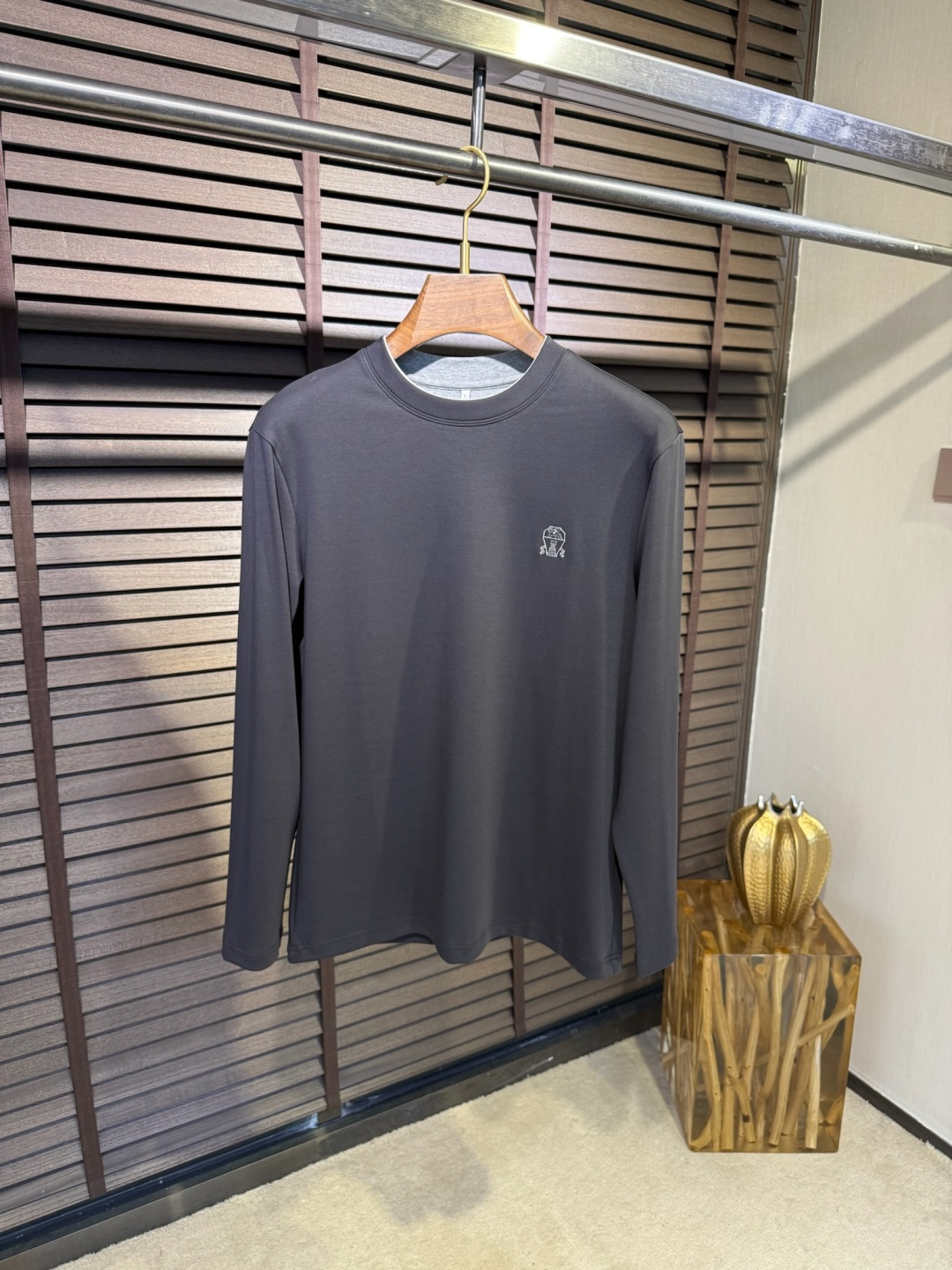 Brunelo Cucinel&BC库奇勒🎁FW2025新款圆领打底衫。采用46%棉➕46%莫代尔➕8%