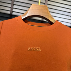 ZEGN&EZ杰尼🦷FW2025新款圆领打底衫。采用46%棉➕46%莫代尔➕8%氨纶混纺面料,可机洗,立 ZEGN&EZ杰尼🦷FW2025新款圆领打底衫。采用46%棉➕46%莫代尔➕8%氨纶混纺面料,可机洗,立