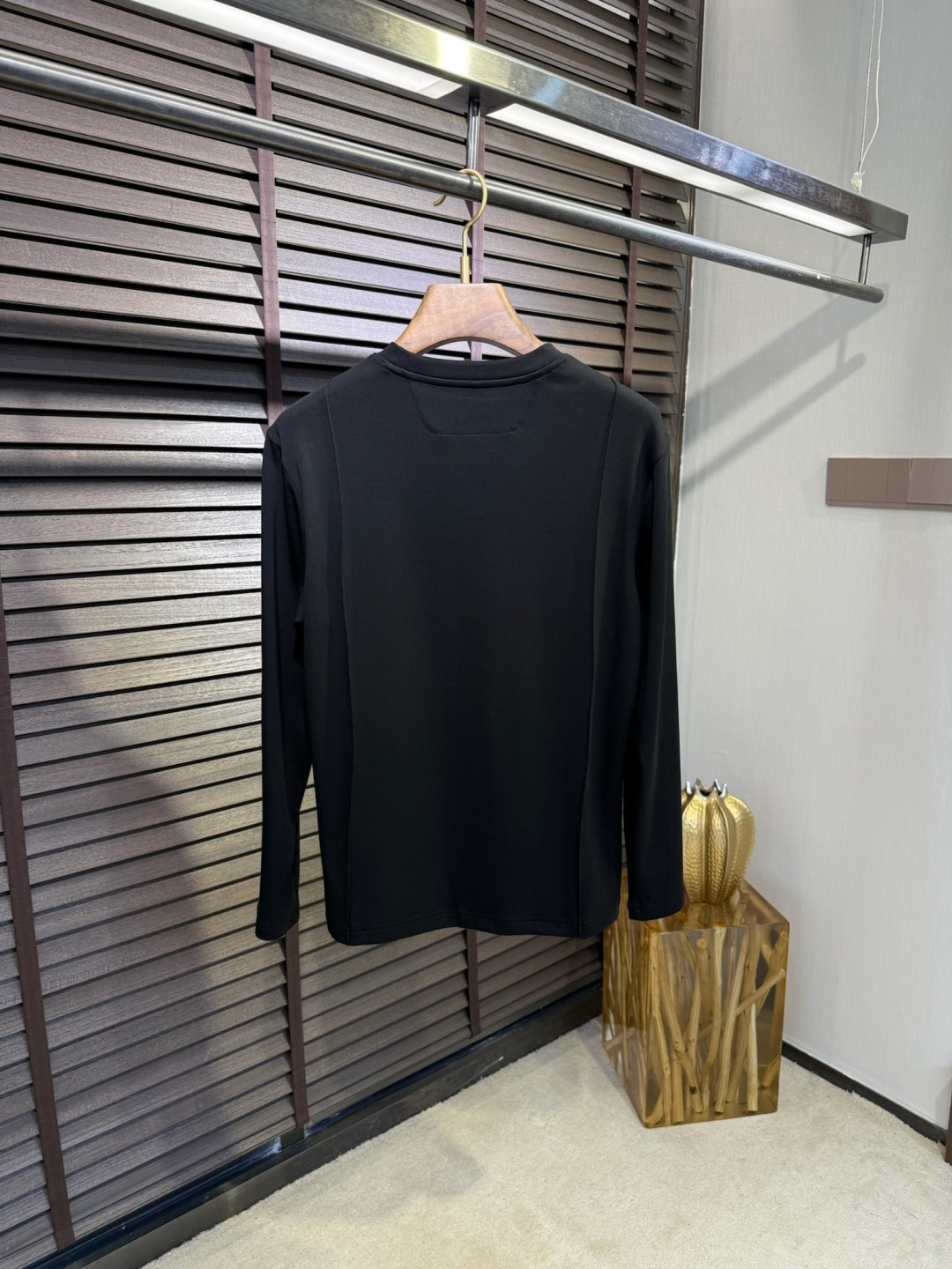 ZEGN&EZ杰尼🦷FW2025新款圆领打底衫。采用46%棉➕46%莫代尔➕8%氨纶混纺面料，可机洗，立