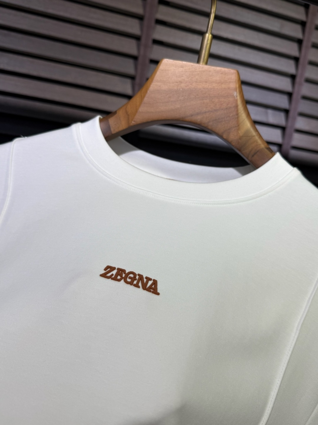 ZEGN&EZ杰尼🦷FW2025新款圆领打底衫。采用46%棉➕46%莫代尔➕8%氨纶混纺面料，可机洗，立