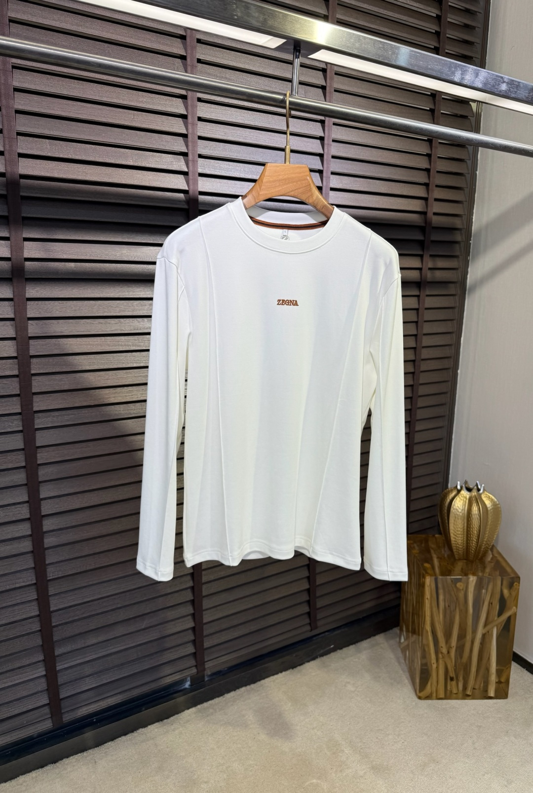 ZEGN&EZ杰尼🦷FW2025新款圆领打底衫。采用46%棉➕46%莫代尔➕8%氨纶混纺面料，可机洗，立