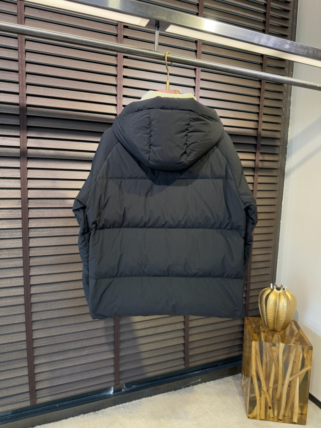 Pra&普拉哒FW2025新款羽绒服！充满时尚感引领时尚潮流！ 以高贵，精致，华丽的风格著称👍 高领拉练