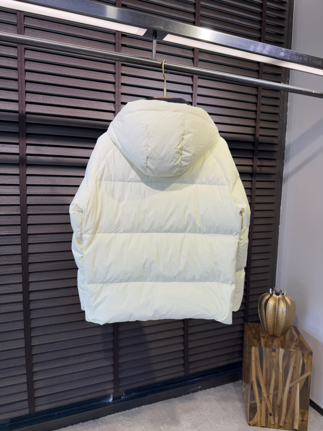 Pra&普拉哒FW2025新款羽绒服！充满时尚感引领时尚潮流！ 以高贵，精致，华丽的风格著称👍 高领拉练