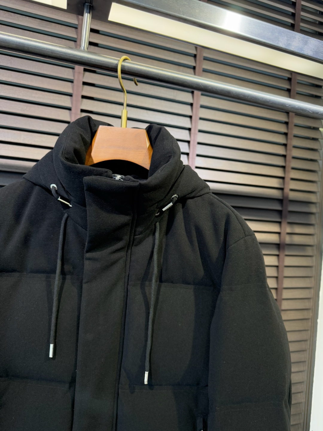 Zegna** 2025最新款时尚设计师款羽绒外套❤️杰尼亚连帽羽绒服，冬季顶级轻奢羽绒服，上臂经典lo