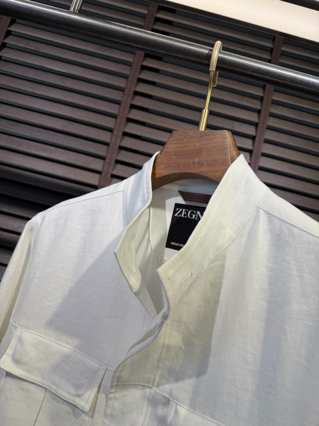 Zegn&杰尼🦷2026SS新款夹克外套。采用进口定制100%雨露麻面料，力挺有型，质地柔软，手感舒适，