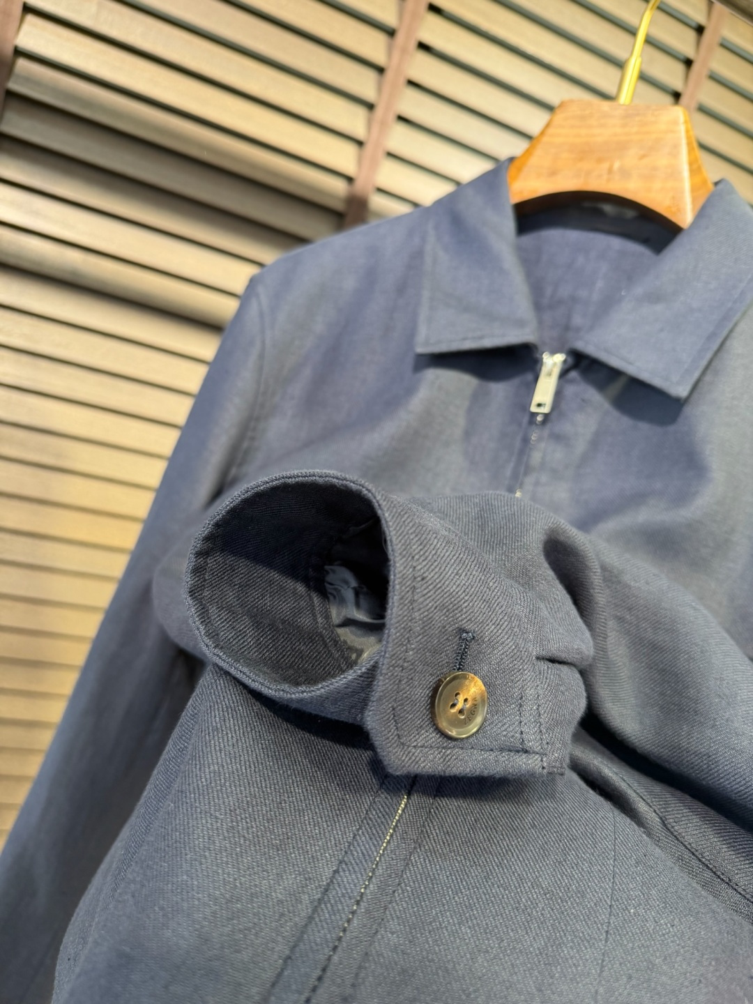 Zegn&杰尼🦷2026SS新款商务休闲翻领夹克外套。采用100%汉麻面料，定织纹路，低调奢华，抗皱立挺