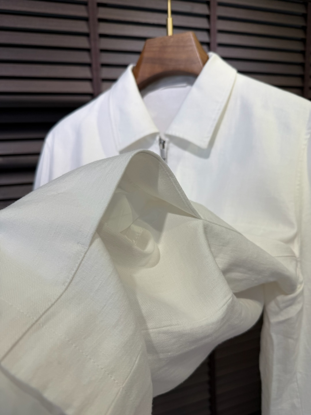 Zegn&杰尼🦷2026SS新款商务休闲翻领夹克外套。采用100%汉麻面料，定织纹路，低调奢华，抗皱立挺